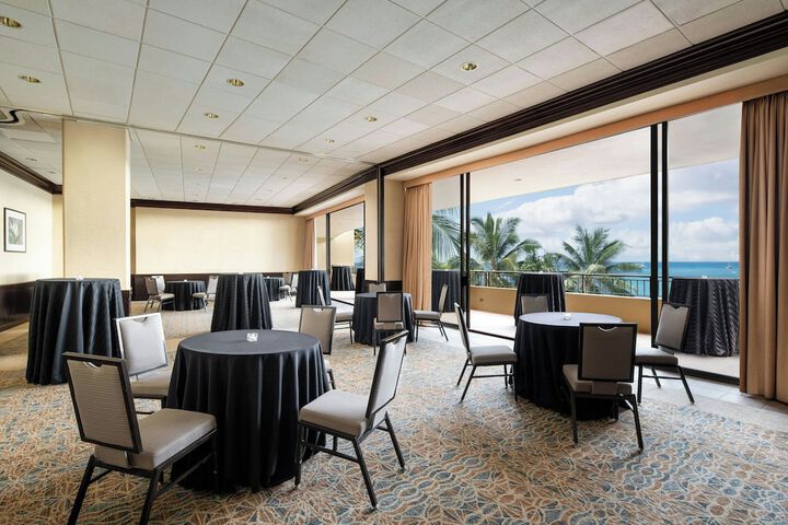Sheraton Waikiki Beach Resort