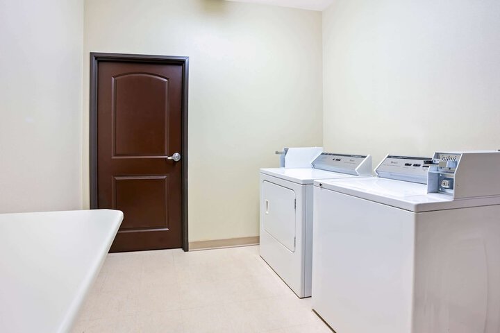 Room 19 of 41