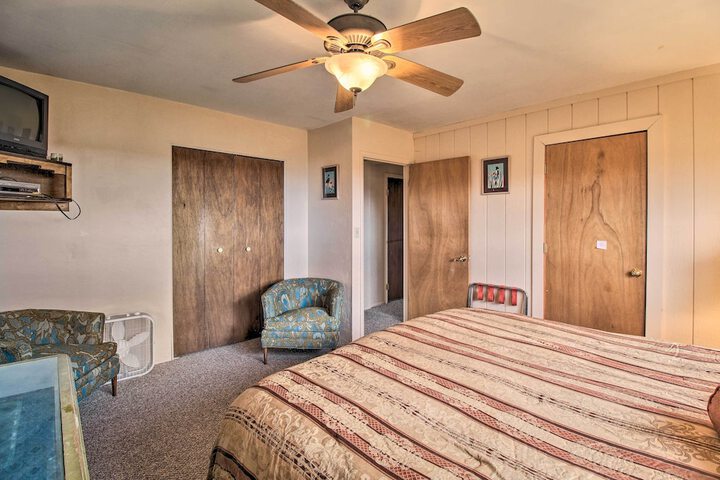 Peaceful Ranch Cabin 3 Mi to Becker Lake!