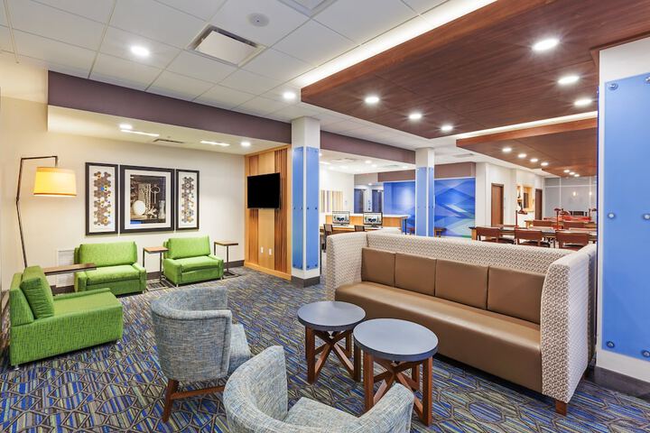 Hotel 2 of 56