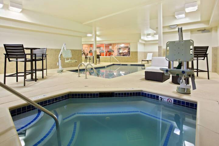 Pool 11 of 45