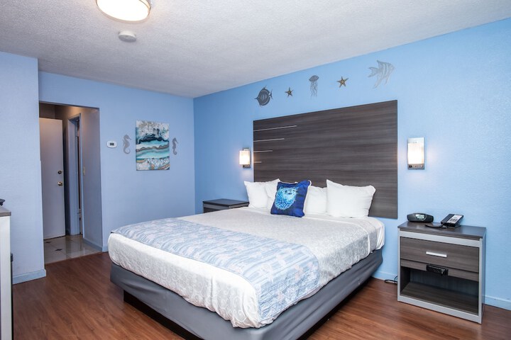 Room 44 of 92