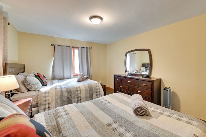 1 Mi to Hunter Mtn Skiing: Family-friendly Stay!