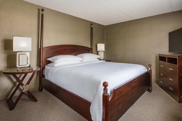 Room 10 of 55