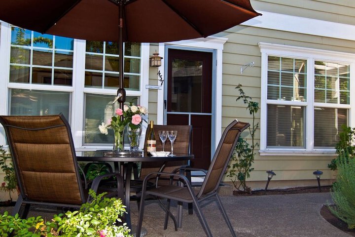 Terrace/Patio 12 of 12