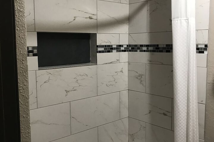 Room 18 of 24