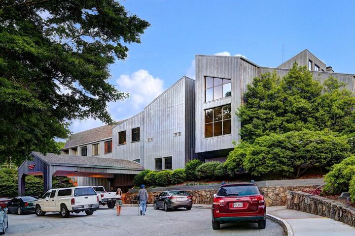 Hotel 5 of 47