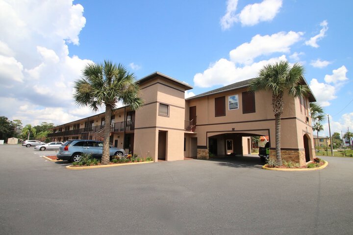 Hotel 4 of 40