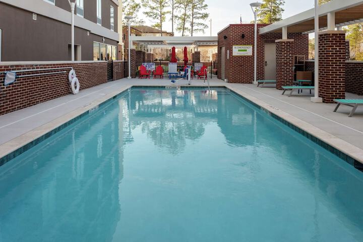 Home2 Suites by Hilton North Charleston-University Blvd