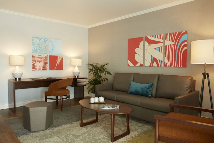 Room 51 of 88