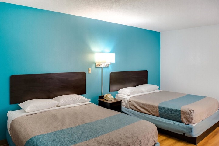 Motel 6 Richmond IN
