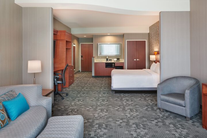 Room 21 of 45