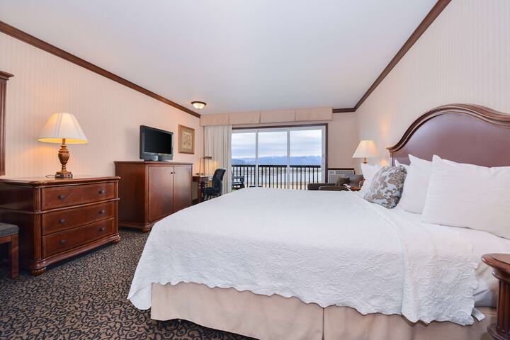 Best Western Edgewater Resort