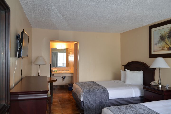 Room 22 of 27