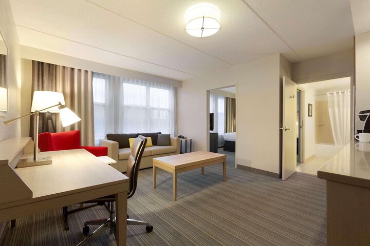 Country Inn & Suites by Radisson Bloomington at Mall of America, MN