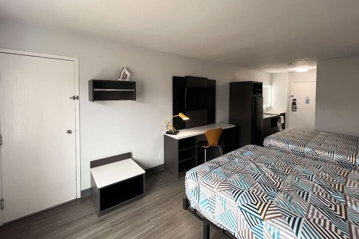 Room 33 of 44
