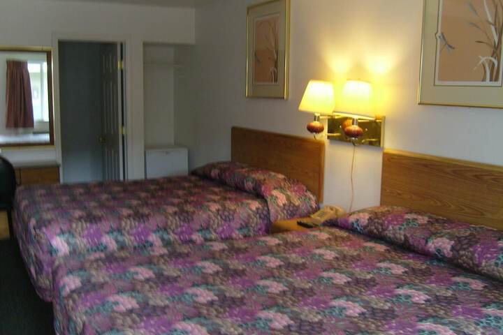 Cascade City Center Motel