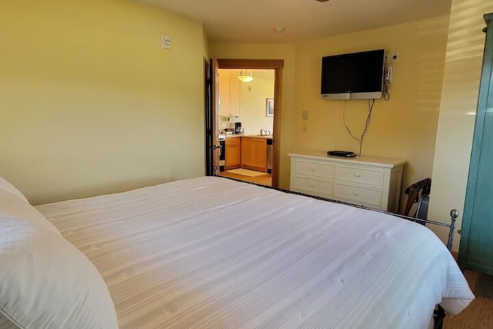 Room 38 of 53