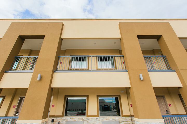 Hotel 5 of 45
