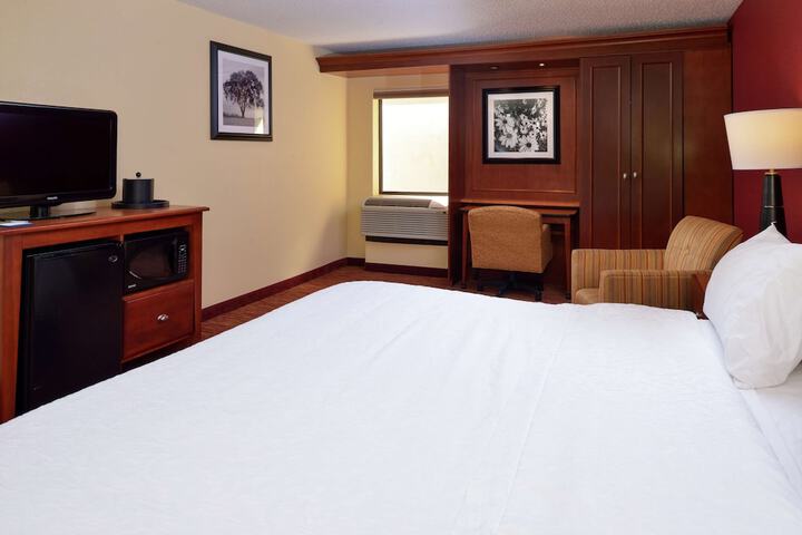 Room 22 of 49