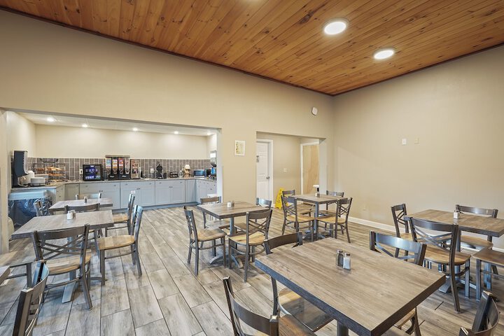 Tremont Lodge & Resort