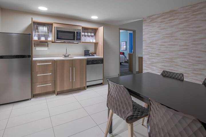 Home2 Suites by Hilton Omaha UN Medical Center Area