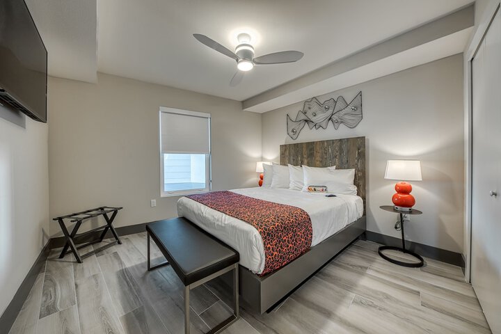 Room 34 of 78