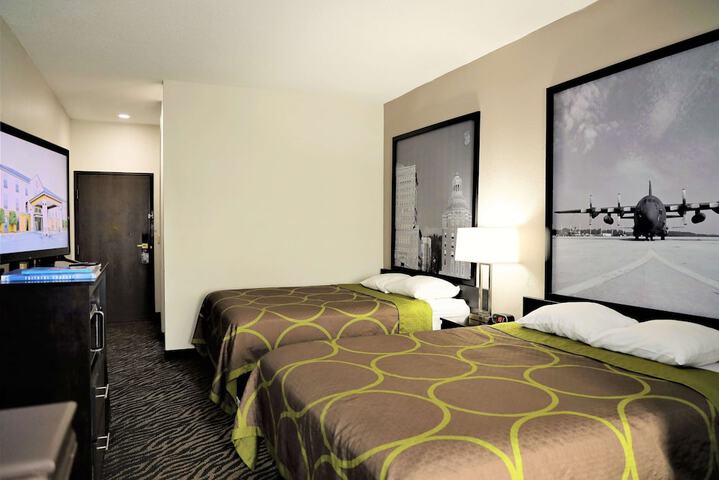 Room 14 of 43
