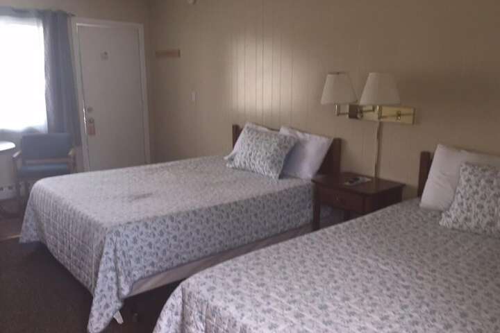 Room 32 of 56