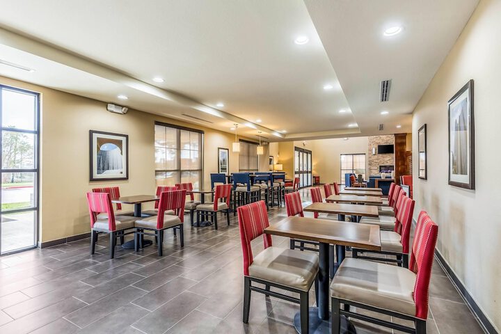 Comfort Suites Channelview - Houston East