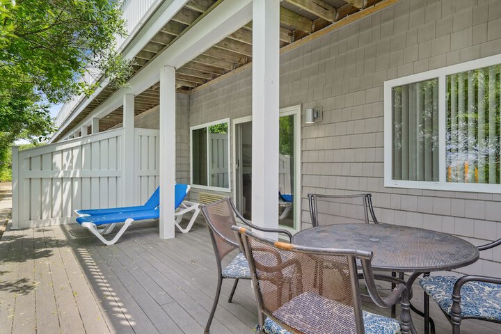 Terrace/Patio 166 of 173