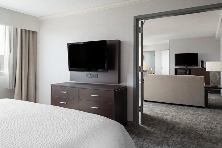 Holiday Inn Sioux Falls-City Centre by IHG