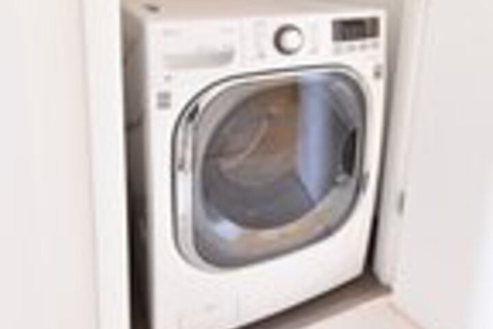 Laundry 38 of 100
