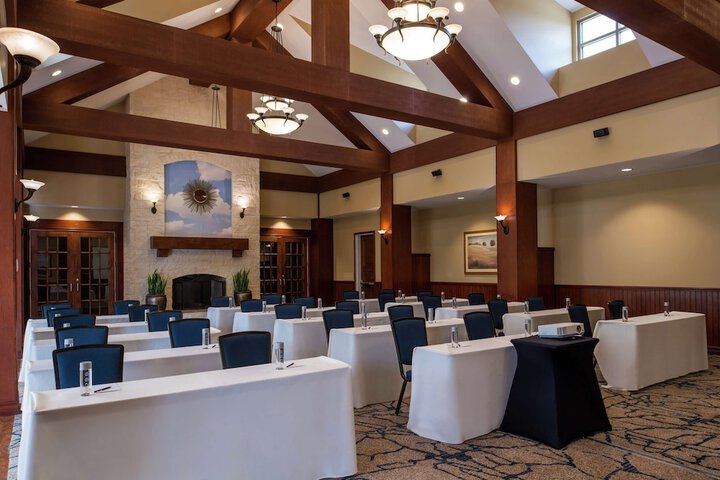 Hilton San Antonio Hill Country