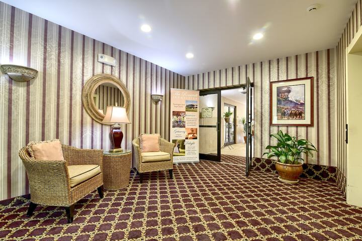 Hotel Interior 7 of 79