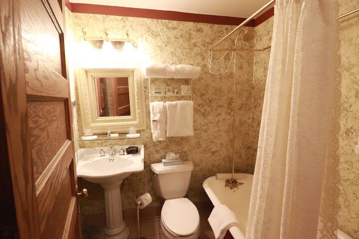 Room 29 of 92