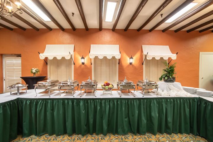 Ballroom/Hall 65 of 69