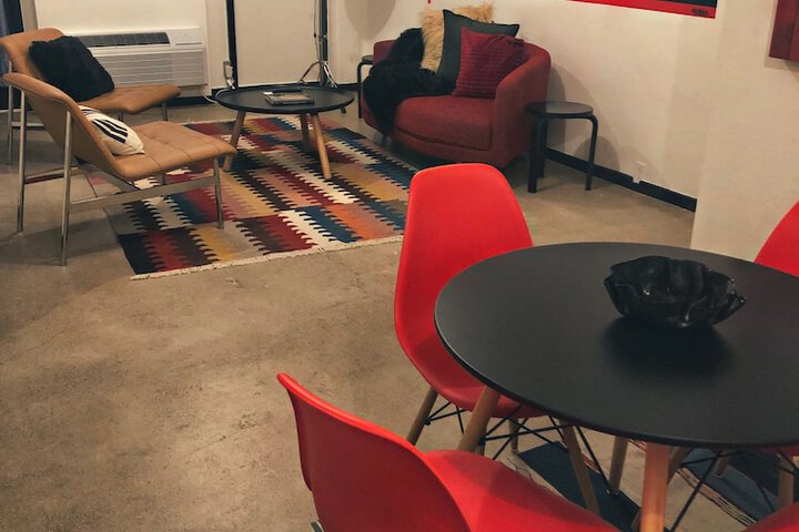 Room 42 of 112