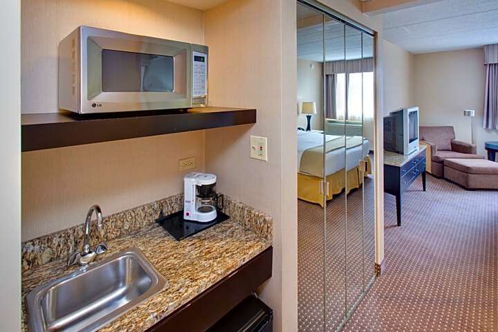 Holiday Inn Express Chicago-Palatine