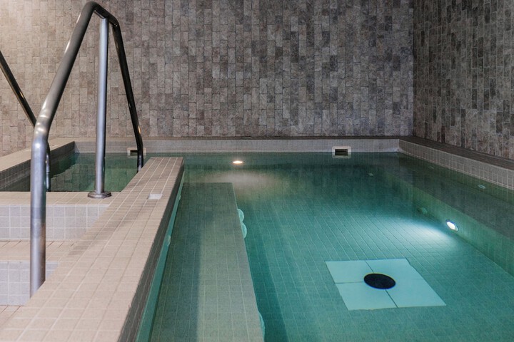 Spa 42 of 45