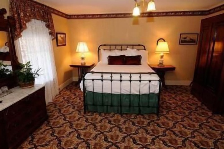 Atlantic Hotel