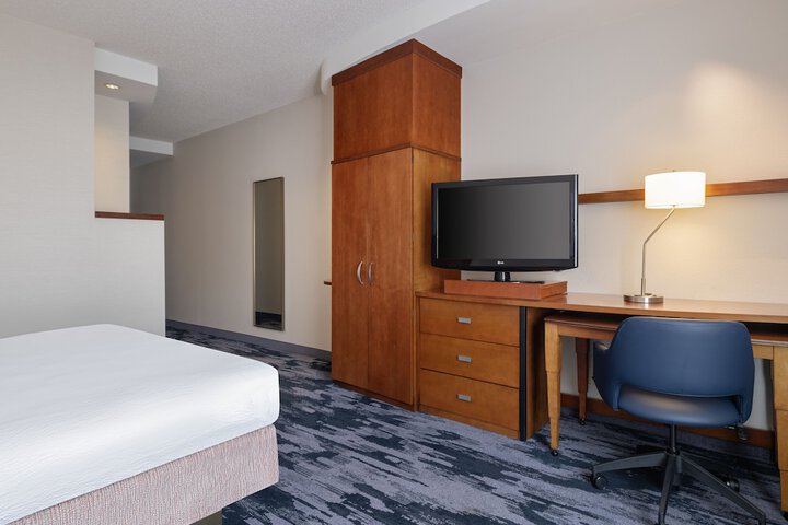 Room 26 of 49