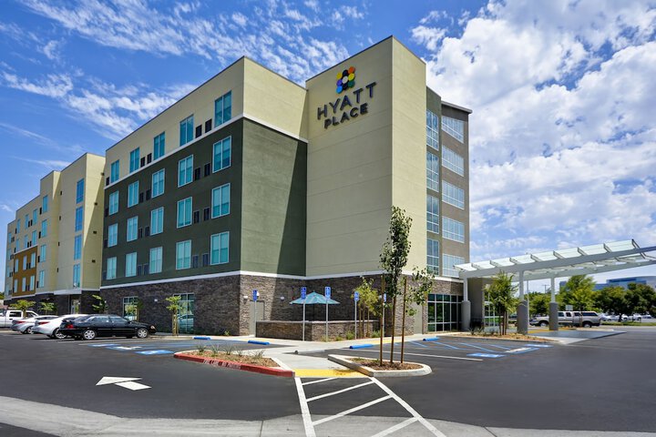 Hotel 2 of 30