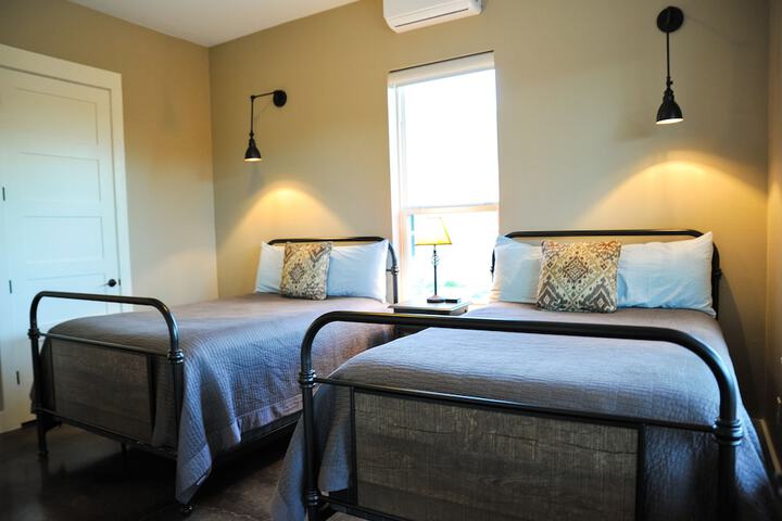 Hill Country Casitas