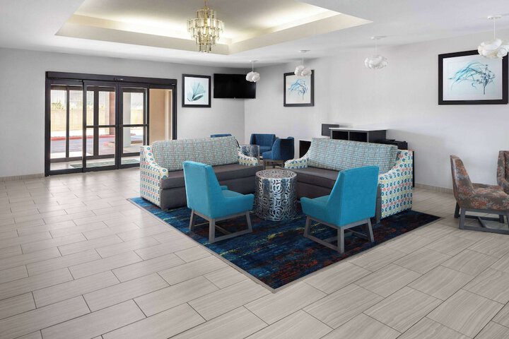 La Quinta Inn & Suites by Wyndham Woodward