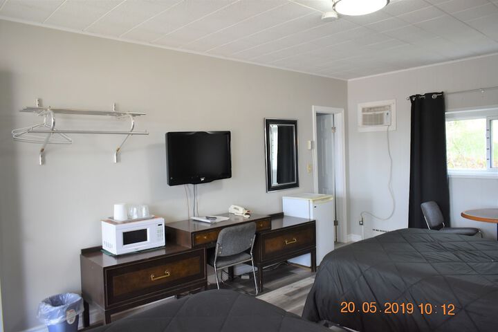 Room 20 of 38