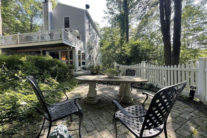 Harbor Hideaway
