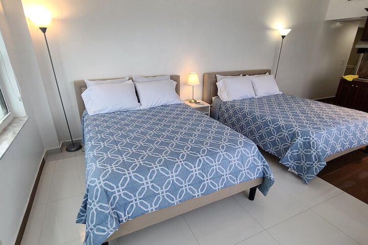 Room 104 of 278