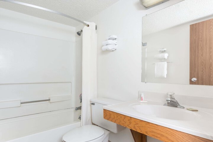 Room 20 of 23