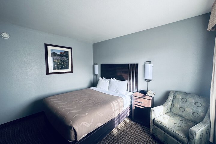 Room 42 of 53